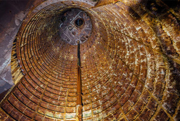 Article thumbnail Un Wedge Vertical Shaft