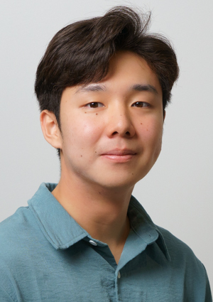 Headshot website 140