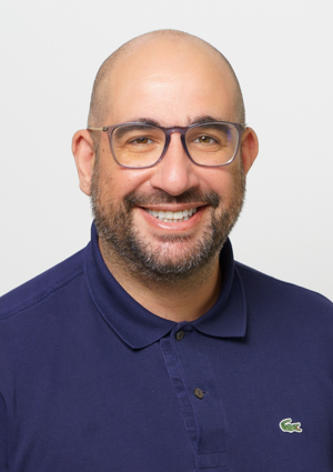 Headshot website 162